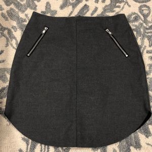 H&M Charcoal Skirt w/Zippers - Sz 6